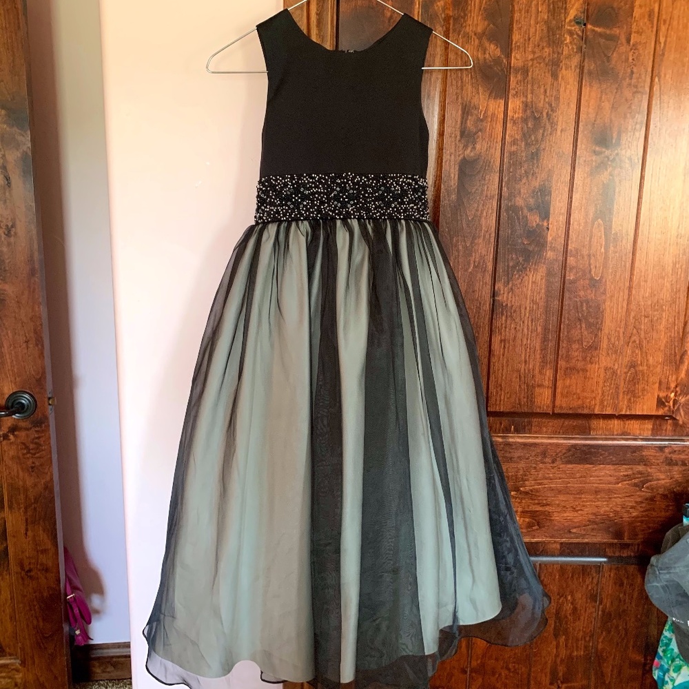 Gorgeous Girl's Formal Dress